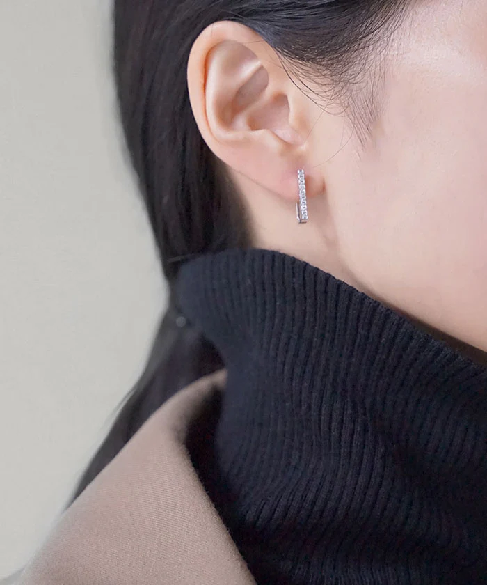 ピアス アクセサリー ジルコニア シルバー シルバーアクセサリー キュービック ジルコニアピアス 小さい 小ぶり ノンキャッチ ノンキャッチピアス キャッチレス キャッチレスピアス ビジュー シンプル 人気 両耳用 パーティー 女性 春 夏 HUG.U メール便 - Image 13