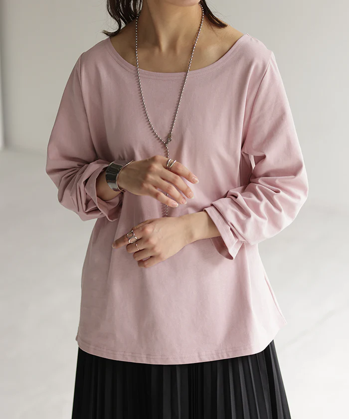 ロンT 「首元すっきり キレイ目 カットソー レディース ティーシャツ インナー 無地 長袖 Tシャツ ロング チュニック お尻が隠れる コンパクト ゆる トップス クルーネック 長い 大人 オフィス お洒落 ブラック 白 春 夏 HUG.U メール便 - Image 31