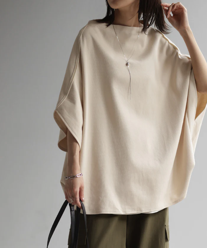 まるっと「センスで体型カバー」 変形 Tシャツ ■一部7月中旬入荷 トップス レディース ドルマン ティーシャツ チュニック ビッグ プラスサイズ 半袖 大きいサイズ 長め ゆったり 変形 カットソー ロング お尻が隠れる グレー 黒 春 夏 HUG.U メール便 - Image 27