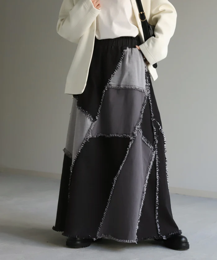 デニム 『 3色 フリンジ 切り替え 』 スカート デニムスカート ロングスカート ロング フレア Aライン Aラインスカート ボトムス パッチワーク おしゃれ マキシ マキシスカート フリンジスカート ゴム ゆる 体型カバー 伸縮性 大きいサイズ 春 夏 HUG.U - Image 27
