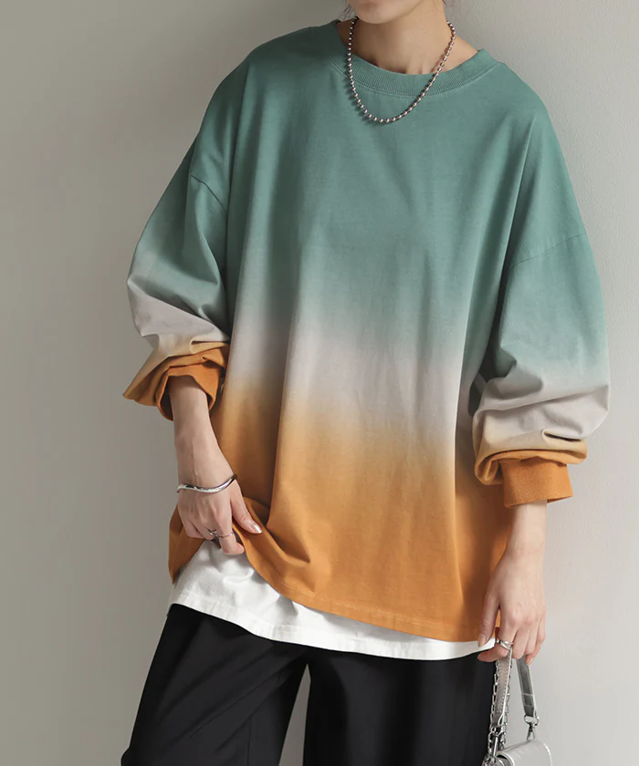 ロンT グラデーション トップス 綿100 レディース 長袖 Tシャツ カットソー ロング ティーシャツ チュニック ビッグ ルーズ 大きいサイズ きれいめ ドルマン グラデ Uネック 長い 体型カバー 大人 お洒落 お尻が隠れる グリーン 黒 青 春 夏 HUG.U メール便 - Image 26