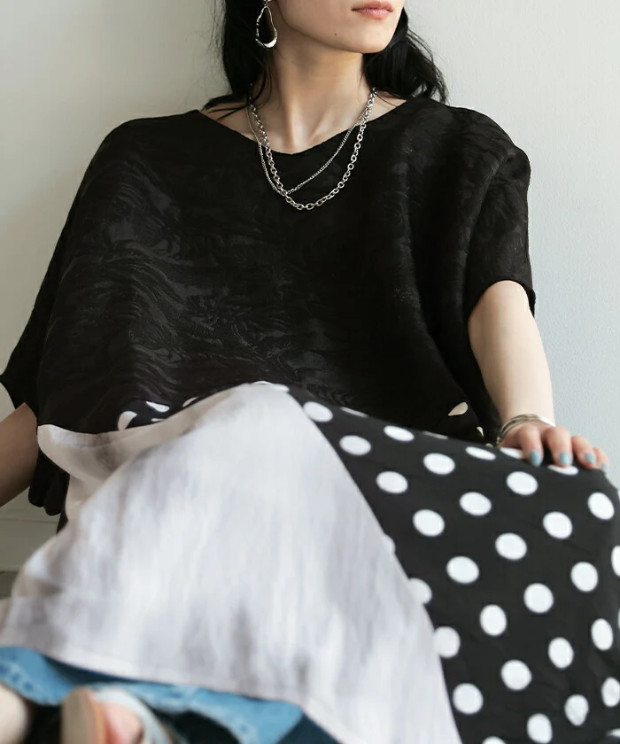 ワンピース モード ドルマン ロングワンピース レディース ロング 二の腕カバー ドット モノトーン 刺繍 綿 レイヤード 重ね着 異素材 水玉 切り替え カットソー ワンピ ミドル丈 変形 Vネック 柄ワンピース 体型カバー 大きいサイズ 黒 白 春 夏 HUG.U - Image 12