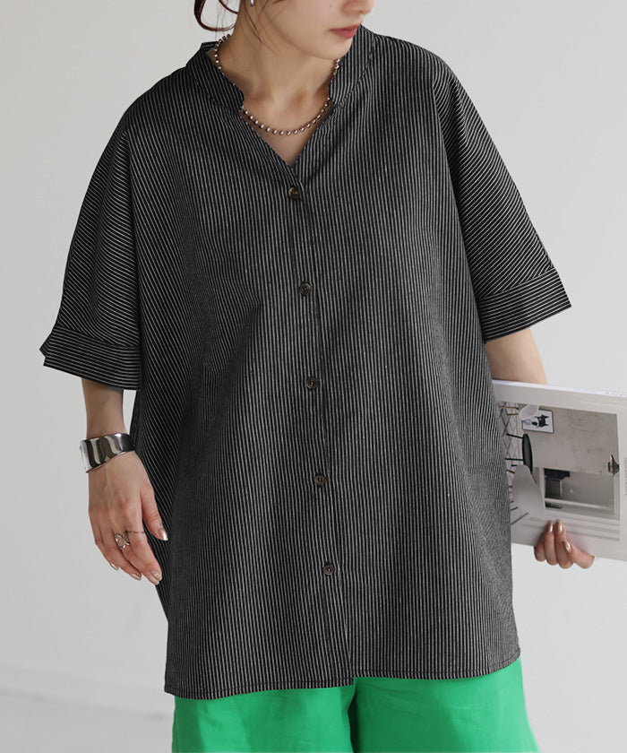ブラウス ストライプ 綿100％ レディース ロング チュニック ■一部7月上旬入荷 シャツ トップス ロングシャツ ボーダー ボタン オーバーサイズ お尻が隠れる 半袖 バンドカラー キーネック ドルマン 羽織 スリット 長い 体型カバー 大きいサイズ ゆる 黒 白 春 夏 HUG.U - Image 27