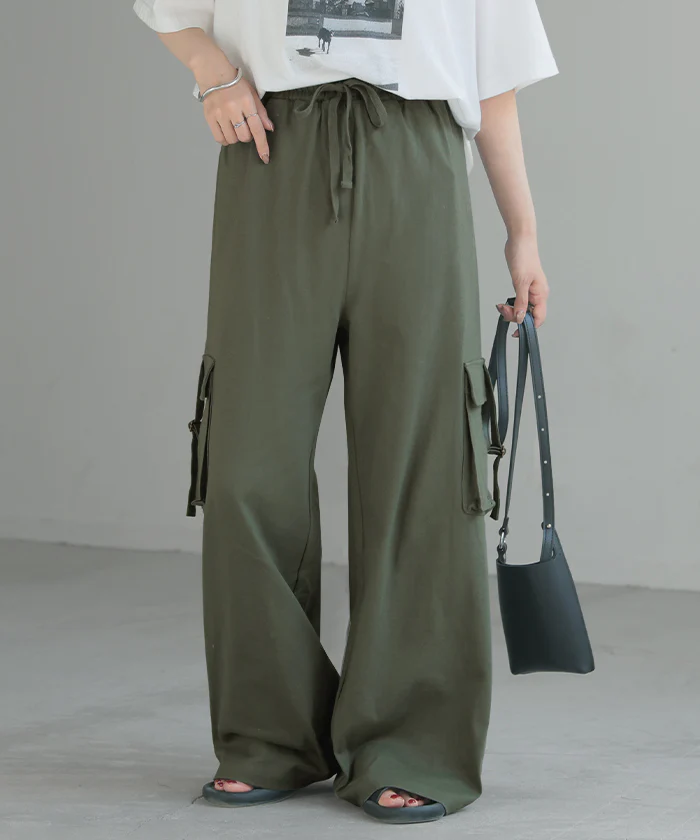 パンツ カーゴ ワイド ロング 綿100％ レディース ボトムス ボトム ハイウエスト ズボン ずぼん ロングパンツ ウエストゴム ワイドパンツ カーゴパンツ コットン 無地 ポケット ストレッチ 大きいサイズ 体型カバー カジュアル 白 黒 春 夏 HUG.U - Image 5