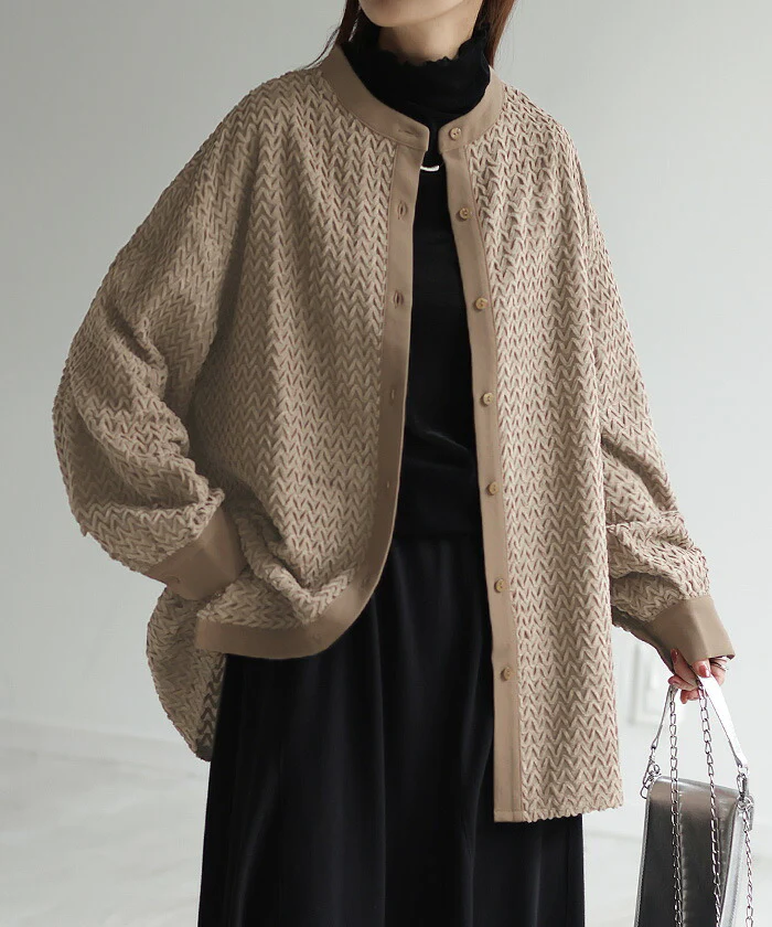 シャツ トップス ロング モールヤーン レディース ロングシャツ チュニック ブラウス Uネック 柄シャツ オーバーサイズ ゆったり 二の腕カバー ドルマン 体型カバー お尻が隠れる 羽織 長袖 きれいめ 大きいサイズ 黒 ベージュ 春 夏 HUG.U - Image 5