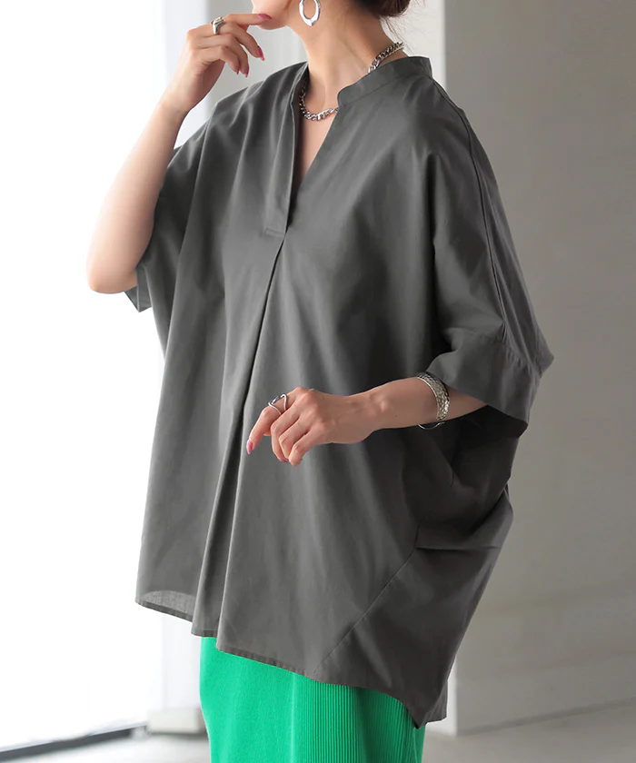 シャツ スキッパー 接触冷感 洗濯機 可能 ■一部7月中旬入荷 トップス レディース ブラウス ロング ロングシャツ チュニック 半袖 無地 プルオーバー きれいめ ゆったり チクチクしない 大きいサイズ 体型カバー お尻が隠れる オフィスカジュアル 黒 白 春 夏 HUG.U - Image 27