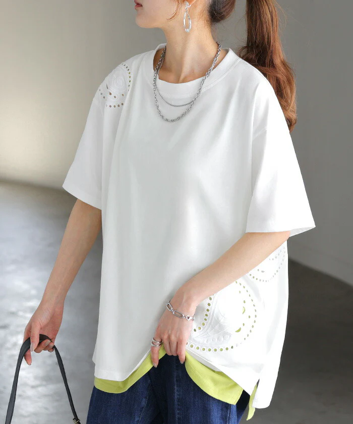【夏セール】 Tシャツ 接触冷感 ペイズリー レディース トップス 半袖 カットソー 刺繍 透け ロング ティーシャツ チュニック クルーネック 長い ドルマン ドルマンスリーブ ゆったり 無地 体型カバー お尻が隠れる 大きいサイズ おしゃれ 白 黒 春 夏 HUG.U メール便 - Image 5