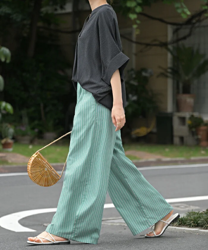 【夏セール】 パンツ ワイド ストライプ 綿100 レディース ワイドパンツ 柄 ロング ロングパンツ 薄手 体型カバー ボトムス ボトム ストレート ズボン ゆったり ハイウエスト ストレッチ 美脚 大きいサイズ コットン カジュアル きれいめ 黒 白 春 夏 HUG.U - Image 5