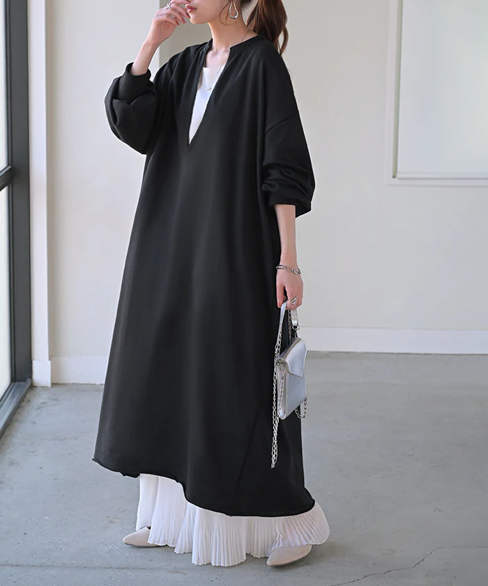 ワンピース “ 深V×ぽわん袖 ” スウェット ワンピ レディース ロング ロングワンピース スエット トレーナー Aライン マキシ マキシワンピース ロングワンピ 長袖 Tシャツ 体型カバー 二の腕カバー 大きいサイズ 無地 黒 ブルー 春 夏 HUG.U - Image 29