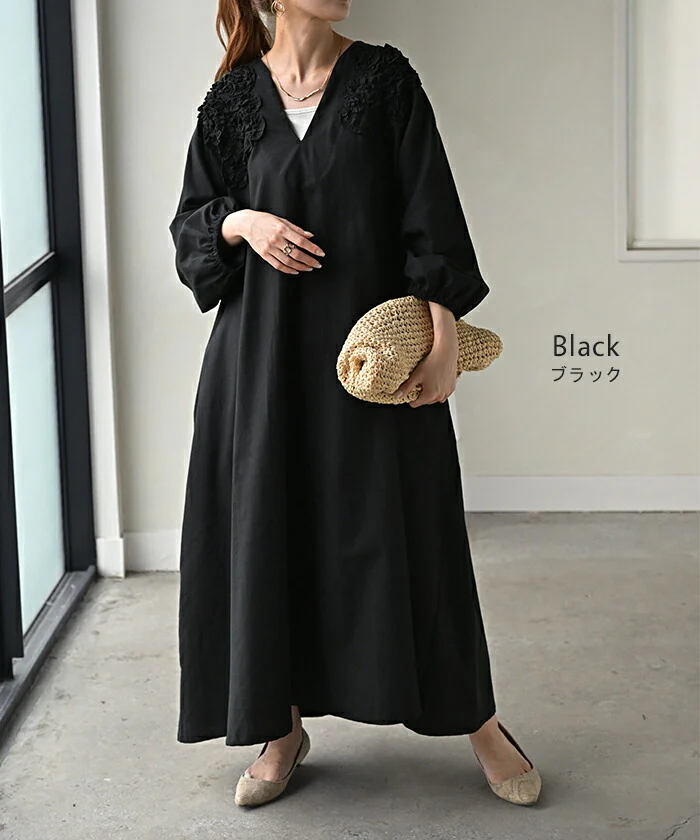 ワンピース 綿100% ギャザーフリル ロング ロングワンピース レディース 刺繍 花柄 ギャザー キーネック ノーカラー シャツ シャツワンピース ワンピ Vネック ゴム ポケット マキシ フレア Aライン レイヤード おしゃれ 体型カバー 黒 白 春 夏 - Image 15