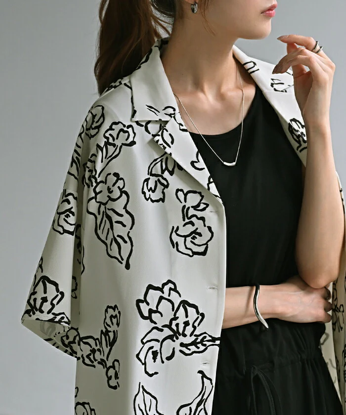 【夏セール】 シャツ 柄 レディース ブラウス トップス ロング ロングシャツ 総柄 アート チュニック 半袖 無地 羽織 柄シャツ シワになりにくい ライトアウター きれいめ ゆったり 大きいサイズ 体型カバー 二の腕カバー 旅行 カジュアル 黒 白 春 夏 HUG.U - Image 15