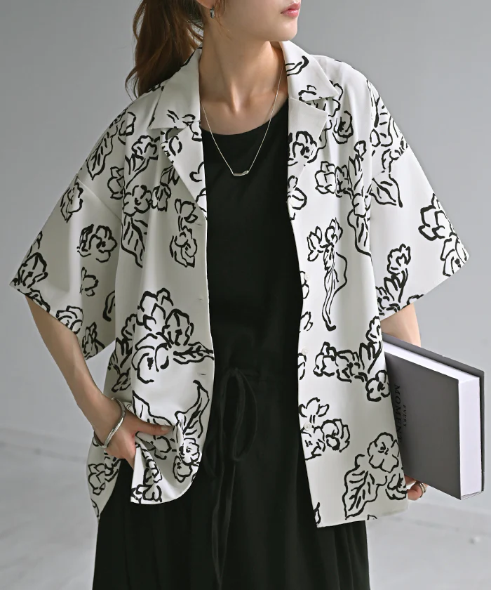 【夏セール】 シャツ 柄 レディース ブラウス トップス ロング ロングシャツ 総柄 アート チュニック 半袖 無地 羽織 柄シャツ シワになりにくい ライトアウター きれいめ ゆったり 大きいサイズ 体型カバー 二の腕カバー 旅行 カジュアル 黒 白 春 夏 HUG.U - Image 26