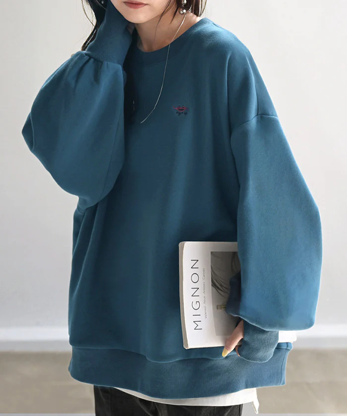 スウェット " 特暖 " 裏シャギー 刺繍 レディース トップス ロング トレーナー 裏起毛 プルオーバー 無地 長袖 クルーネック ボリュームスリーブ リブ サムホール オーバーサイズ 体型カバー 大きいサイズ お尻が隠れる カジュアル 黒 青 秋 冬 HUG.U - Image 26