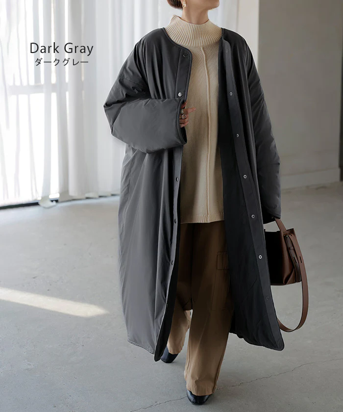 アウター コート ロング 中綿 撥水 マフラー 付き レディース ロングコート ジャケット フリース あったか 吸湿 発熱 オーバー YKK ノーカラー ドロップショルダー 羽織 オーバーサイズ 大きいサイズ 体型カバー お尻が隠れる 黒 グレー 秋 冬 HUG.U - Image 12
