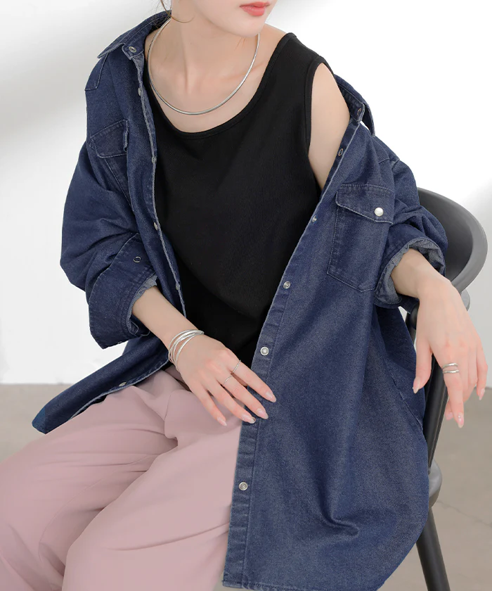シャツ デニム トップス ロング レディース ■一部7月中旬入荷 アウター デニムシャツ チュニック 長袖 無地 羽織 Gジャン ジャケット ウエスタン ポケット ドロップショルダー パール ボタン ゆったり 大きいサイズ 体型カバー お尻が隠れる カジュアル 黒 青 秋 冬 HUG.U - Image 4