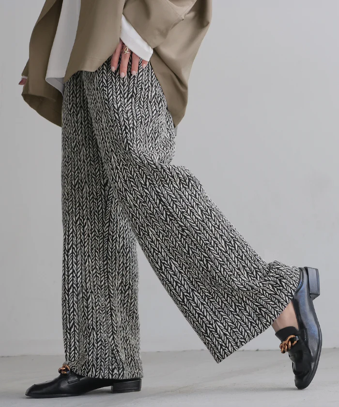 パンツ ジャガード ワイドパンツ レディース ヘリンボーン ワイド ロング 太い 柄 総柄 ボトムス ボトム ストレート ズボン トール ゆったり ストレッチ ハイウエスト ウエストゴム 美脚 体型カバー 大きいサイズ 白 黒 秋 冬 HUG.U - Image 27
