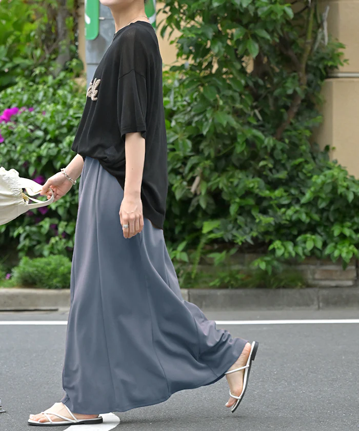 スカート ロング ストレッチ Aライン レディース ロングスカート ■一部7月中旬入荷 ボトムス ボトム シワになりにくい セミ フレア フレアスカート ウエスト ゴム マキシ マキシスカート 無地 長い ゆったり きれいめ ハイウエスト おしゃれ 黒 赤 春 夏 HUG.U - Image 33