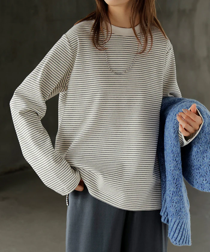 「重ね着しやすい。」コンパクトめ ロンT ボーダー レディース トップス 長袖 Tシャツ カットソー ボーダーT ロング ティーシャツ クルーネック Uネック 長い リブ 配色 おしゃれ ストレッチ 柔らか レイヤード 重ね着 白 黒 カジュアル 秋 冬 HUG.U - Image 30