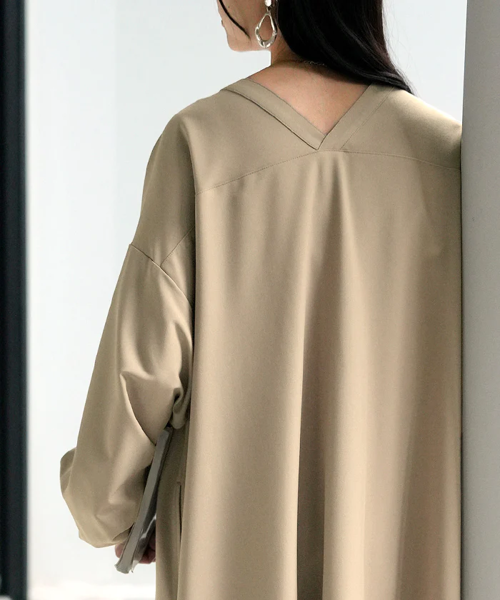 ワンピース ロング 洗える シャツ イージーケア レディース ワンピ シャツワンピ ロングワンピース Aライン ロングシャツ ロングワンピ Vネック ボリュームスリーブ ボタン 長袖 羽織 きれいめ 体型カバー 大きいサイズ 無地 黒 グレー 秋 冬 HUG.U - Image 15
