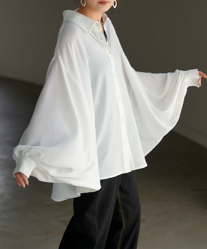 シャツ レディース シアー トップス ブラウス ロング ロングシャツ チュニック 長袖 ドルマン ドルマンスリーブ サテン風 無地 羽織 ライトアウター 薄手 変形 きれいめ ゆったり オーバーサイズ 大きいサイズ 体型カバー お尻が隠れる 白 黒 秋 冬 HUG.U - Image 5