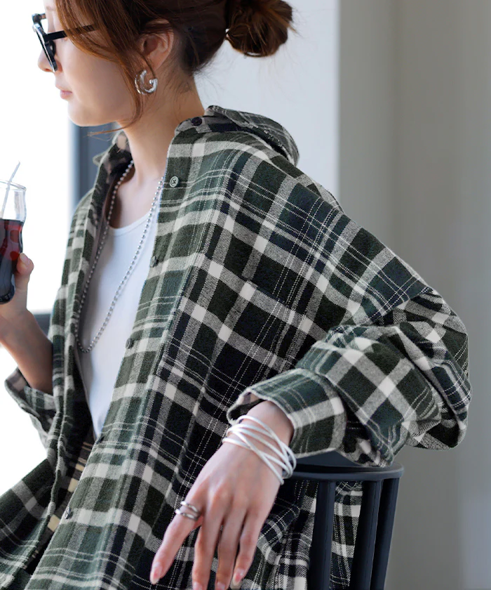 ワンピース シャツ チェック ■一部7月中旬入荷 ネルシャル シャツワンピース 綿100 チェックシャツ シャツワンピ レディース ロング ロングワンピース Aライン マキシ ワンピ ロングシャツ ロングワンピ 長袖 羽織 体型カバー 大きいサイズ レッド グレー 秋 冬 HUG.U - Image 3