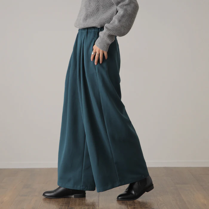 【特別価格】 パンツ「大胆 ワイド」 ワイドパンツ レディース ロング フレアパンツ フレア ボトムス タックパンツ タック ゴム ガウチョ 落ち感 ゆったり ドレープ 大きいサイズ ずぼん ズボン 体型カバー きれいめ ブラック ベージュ 黒 ブルー 春 夏 HUG.U - Image 21