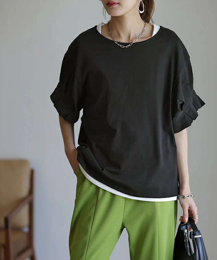 あえての丈感。「袖口 フリル T シャツ」 袖 ぽわん タック カットソー 二の腕カバー レディース 半袖 ティーシャツ パフスリーブ バルーンスリーブ トップス きれいめ シンプル ゆったり 体型カバー 無地 ボリューム 白 黒 イエロー 春 夏 HUG.U メール便 - Image 18
