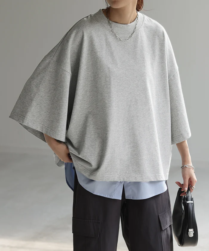 Tシャツ オーバーサイズ 綿100 トップス 二の腕カバー ワイドスリーブ レディース ドルマン ティーシャツ 変形 ビッグ プラスサイズ 半袖 おしゃれ 大きいサイズ ゆったり 変形シルエット モックネック 長め 無地 体型カバー 白 ブラック 春 夏 HUG.U メール便 - Image 20