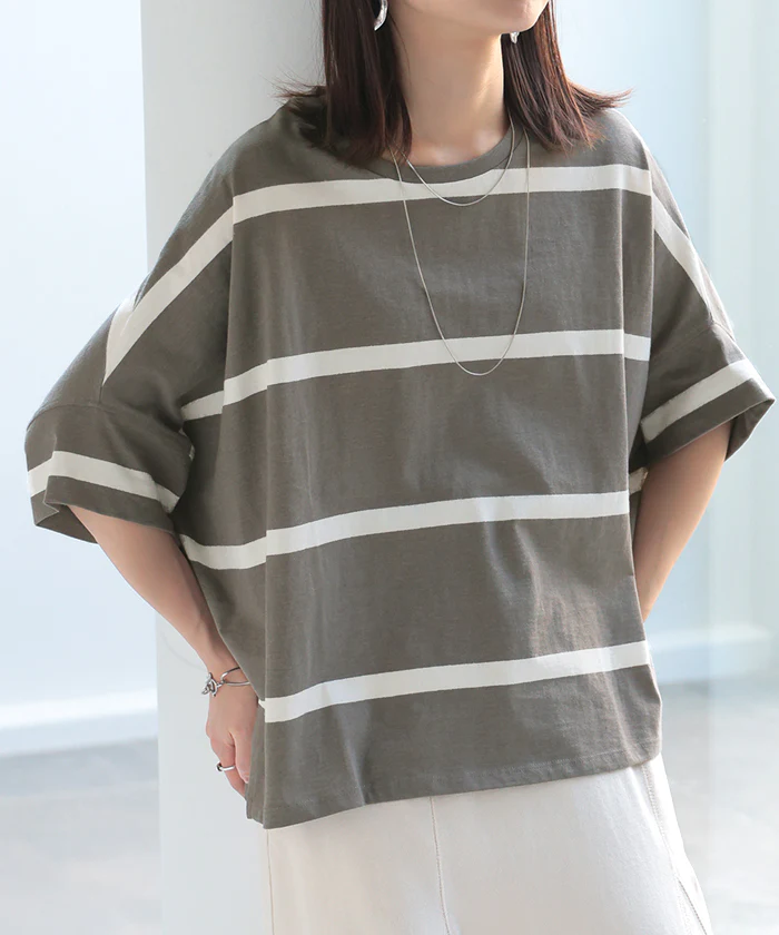 Tシャツ ボーダー 体型カバー トップス コクーン 二の腕カバー レディース ドルマンスリーブ インナー ティーシャツ チュニック ビッグ プラスサイズ 半袖 大きいサイズ 長め 薄手 ゆったり 変形シルエット ロング お尻が隠れる 白 黒 春 夏 HUG.U メール便 - Image 20