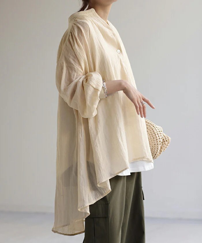 シャツ ナチュラル スキッパー チュニック バンドカラー トップス レディース ギャザー ロングシャツ 長袖 ノーカラー ロング ブラウス シャツワンピ シボ感 ゆる ビッグ 体型カバー 長い オーバーサイズ 大きいサイズ きれいめ 無地 白 春 夏 HUG.U メール便 - Image 5