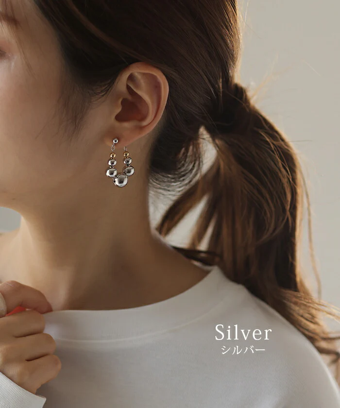 ピアス アクセサリー ボール 丸 シルバー ゴールド シルバーアクセサリー フープ 大ぶり カーブ ウェーブ アクセ モード おしゃれ モチーフ ねじり メタル レディース ニュアンス ごつめ 人気 両耳用 大きめ 変形 大人 パーティー 女性 春 夏 HUG.U メール便 - Image 8