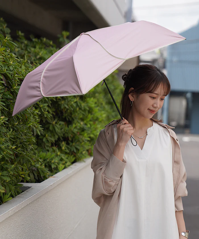 日傘 晴雨兼用 UVカット 折りたたみ 小さい 小さめ 紫外線カット UV レディース 紫外線対策 折りたたみ傘 折り畳み 軽量 軽い 雨傘 大きい 頑丈 母の日 完全遮光 遮光 99.9 100 シンプル 無地 かさ 日よけ 折れにくい おしゃれ 女性 黒 白 春 夏 HUG.U - Image 27