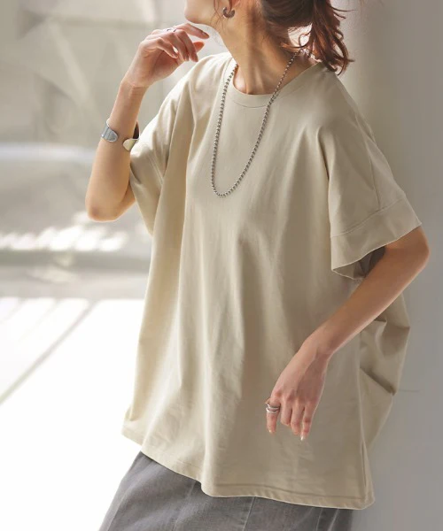 Tシャツ 接触冷感 トップス 涼しい 薄手 チュニック ロング レディース タック カットソー Uネック ティーシャツ 変形 長い 半袖 ゆったり 変形シルエット 白T コクーン 長め 無地 お尻が隠れる ビッグ 大きいサイズ 白 ネイビー 黄色 春 夏 HUG.U メール便 - Image 34