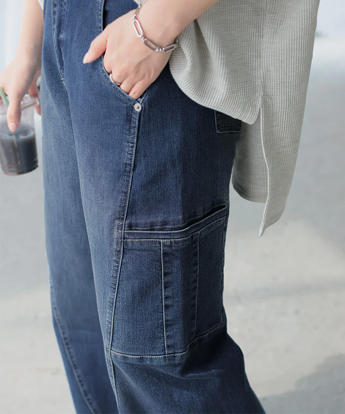 パンツ デニム フレアパンツ ストレッチ レデイ―ス カーブライン レディース ボトムス ボトム ジーンズ ジーパン 無地 ハイライズ テーパード ウエストゴム ずぼん ズボン ワイドパンツ カジュアル 体型カバー 大きいサイズ ネイビー 春 夏 HUG.U - Image 17