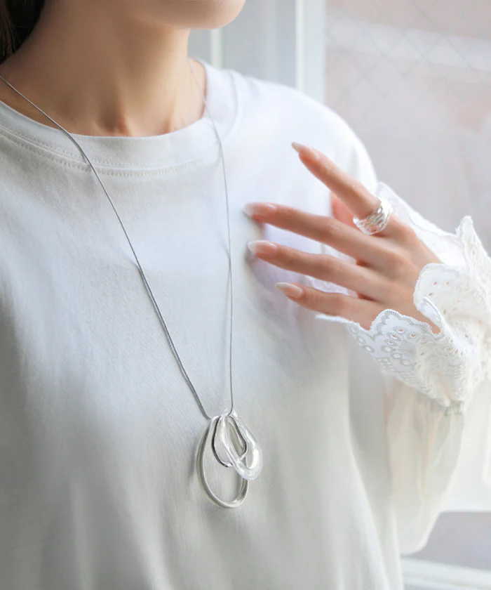 2026SS新作 ネックレス モチーフ ニュアンス レディース アクセサリー アクセ ペンダント ロング gold silver サークルネックレス モチーフネックレス サークル 異素材 クリア メタル ゴールド シルバー 長め チェーン 大きい きれいめ 合金 女性 金 銀 春 夏 HUG.U メール便 - Image 13