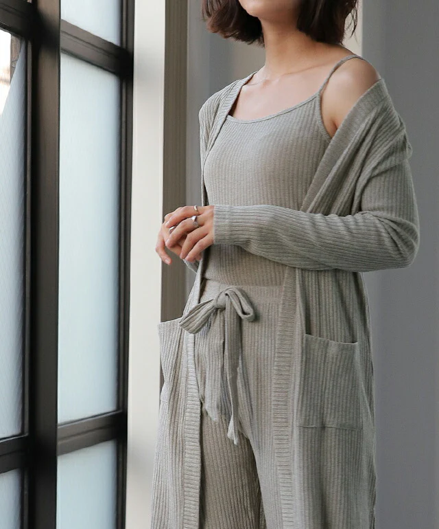 ルームウエア パジャマ セットアップ 部屋着 ニット ■一部7月中旬入荷 カーディガン キャミソール パンツ ロングカーディガン カーデ レディース 大きいサイズ リブニット ロング ロングカーデ ワイドパンツ ニットパンツ ニットキャミ 春 夏 HUG.U - Image 4