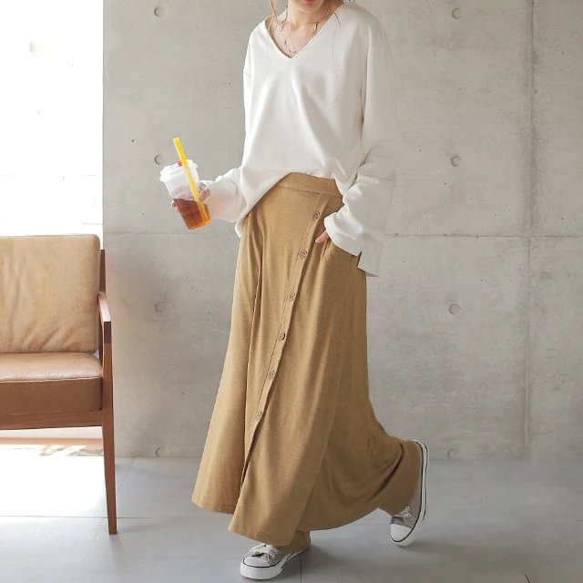 トップス レディース ロングTシャツ ロンT カットソー ■一部7月中旬入荷 長袖 無地 シンプル 大きいサイズ スウェット トレーナー きれいめ ミディアム ゆる ゆったり 白 グレー 黒 青 ボルドー 赤 ブラウン 春 夏 HUGU メール便 - Image 28