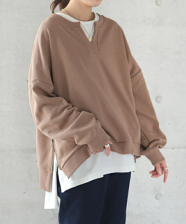 キーネック 痩せ スリット レイヤード キーネック ■一部7月中旬入荷 サイドジップ トップス レディース スウェット スエット トレーナー 大きいサイズ 無地 レイヤード ルームウェア ドロップショルダー オーバーサイズ プルオーバー ビッグ 長袖 黒 春 夏 HUG.U - Image 5