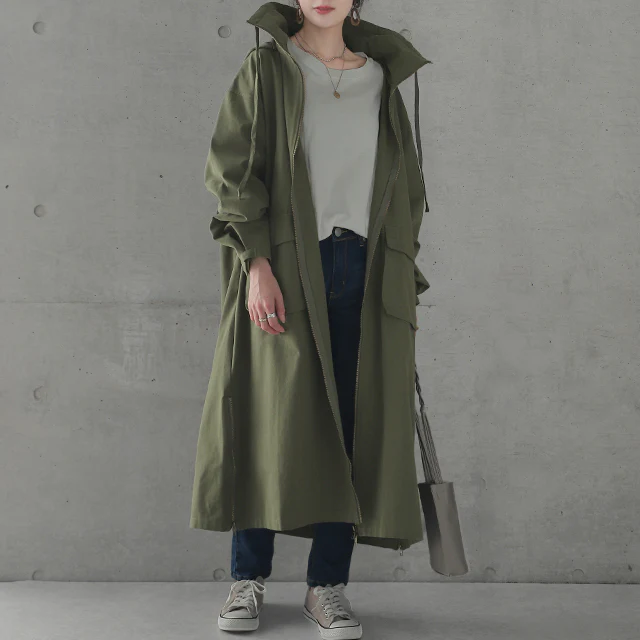 【特別価格】 ★江口のりこさん着用 「小顔襟」すっぽりオーバーシルエット アウター ミリタリー レディース ロングコート モッズコート ロング 大きいサイズ ミリタリーコート ハイネック フード コート 体型カバー ジップアップ ライトアウター 黒 春 夏 HUG.U - Image 24