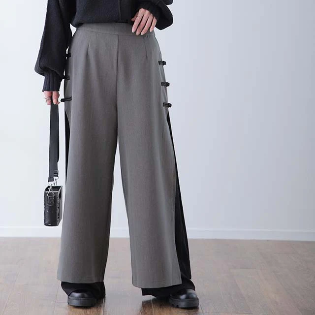 「「チャイナボタン×シフォン」ふわり舞う。拘りデザイン。 パンツ レディース チャイナパンツ ワイド ワイドパンツ スリット レイヤード ボトムス フレア きれいめ チャイナボタン ロング ストレートパンツ ベージュ 黒 春 夏 HUG.U - Image 44