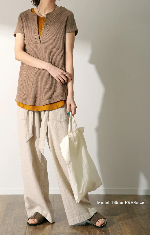 深め「キーネック」 ワッフルT ゆったり トップス カットソー レディース フレンチスリーブ Tシャツ ティーシャツ ワッフル サーマル Vネック 半袖 レイヤード ノースリーブ 大きいサイズ 体型カバー 黒 白 ブルー カットソー 春 夏 HUG.U メール便 - Image 7