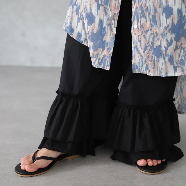 天然素材「裾 フリル」 ペチパンツ レディース ■一部7月上旬入荷 パンツ ペチコート レイヤード ボトムス インナー ワイド ワイドパンツ レース 重ね着 ロング マキシ 下着 体型カバー ウエストゴム コットン 大きいサイズ 黒 白 春 夏 HUG.U メール便 - Image 6
