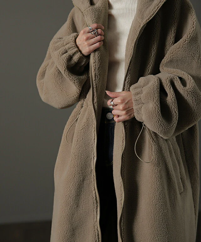 出会えた。大人のボアコート ボア もこもこ 包まれ ボアコート ロングコート ロング アウター フード フリース ファー エコファー レディース ロングアウター ビッグシルエット フードコート オーバー 暖か 体型カバー 大きいサイズ 春 夏 HUG.U - Image 15