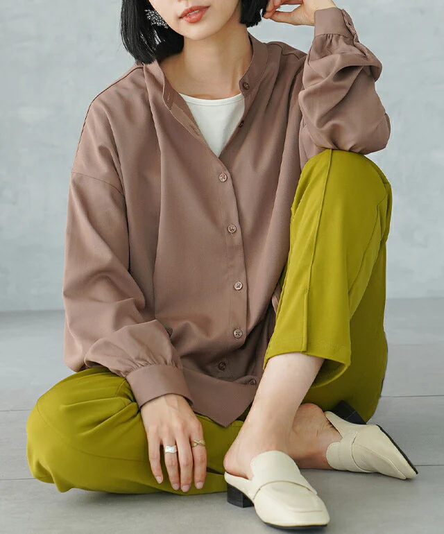 「ゆったり×ぽわん袖」 バンドカラーシャツ トップス シャツ バンドカラー ノーカラー ロング ロングシャツ ブラウス チュニック オーバーサイズ バルーン 長袖 体型カバー 大きいサイズ 黒 グレー ブラウン カーキ 無地 春 夏 HUG.U メール便 - Image 19