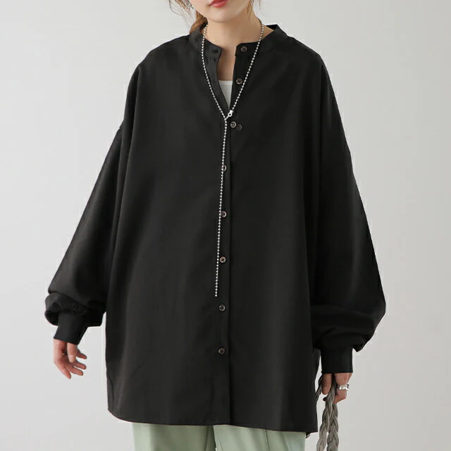 「ゆったり×ぽわん袖」 バンドカラーシャツ トップス シャツ バンドカラー ノーカラー ロング ロングシャツ ブラウス チュニック オーバーサイズ バルーン 長袖 体型カバー 大きいサイズ 黒 グレー ブラウン カーキ 無地 春 夏 HUG.U メール便 - Image 4