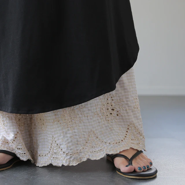 裾パンツ 「チェック 好きな大人達へ」 ペチパンツ パンツ ズボン レディース ペチコート ボトムス インナーゆったり レイヤード 重ね着 ギンガムチェック ロング 体型カバー ゴム ワイド 黒 涼しい ブラック 大きいサイズ 春 夏 ワイドパンツ HUG.U メール便 - Image 27