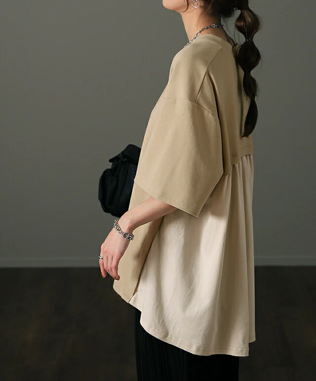 Tシャツ 「コンプレックス克服」 体型カバー ロング バックフリル トップス 二の腕カバー きれいめ レディース ティーシャツ 半袖 大きいサイズ フリル バックプリーツ プリーツ 白 お尻が隠れる 無地 春 夏 HUG.U メール便 - Image 24