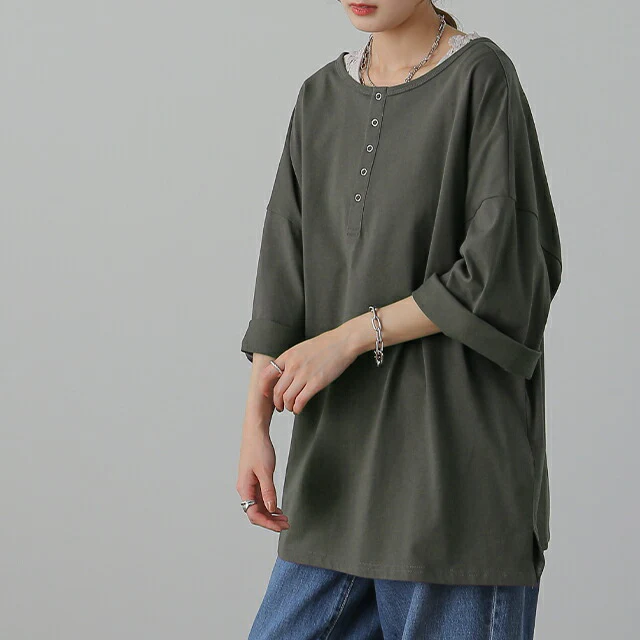 【夏セール】 「究極の”ゆる”シルエット」前後 2WAY カットソー カットソー Tシャツ ヘンリーネック 大きいサイズ 無地 レイヤード ティーシャツ オーバーサイズ ビッグ プラスサイズ プルオーバー 半袖 黒 春 夏 HUG.U メール便 - Image 4
