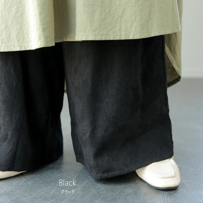ダブル コットン 「総刺繍」 綿100％ パンツ ズボン 涼しい レディース カラーパンツ ペチコート ボトムス インナー レイヤード 重ね着 レース ロング 体型カバー ゴム ワイド 赤 刺繍 黒 ブラック 大きいサイズ 春 夏 ワイドパンツ HUG.U メール便 - Image 13